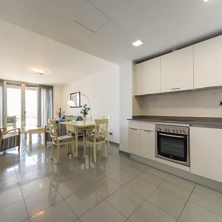On Canteras With Ocean Views * Las Palmas de Gran Canaria