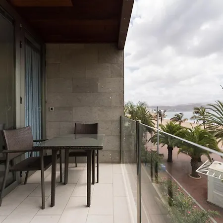 On Canteras With Ocean Views Holiday home